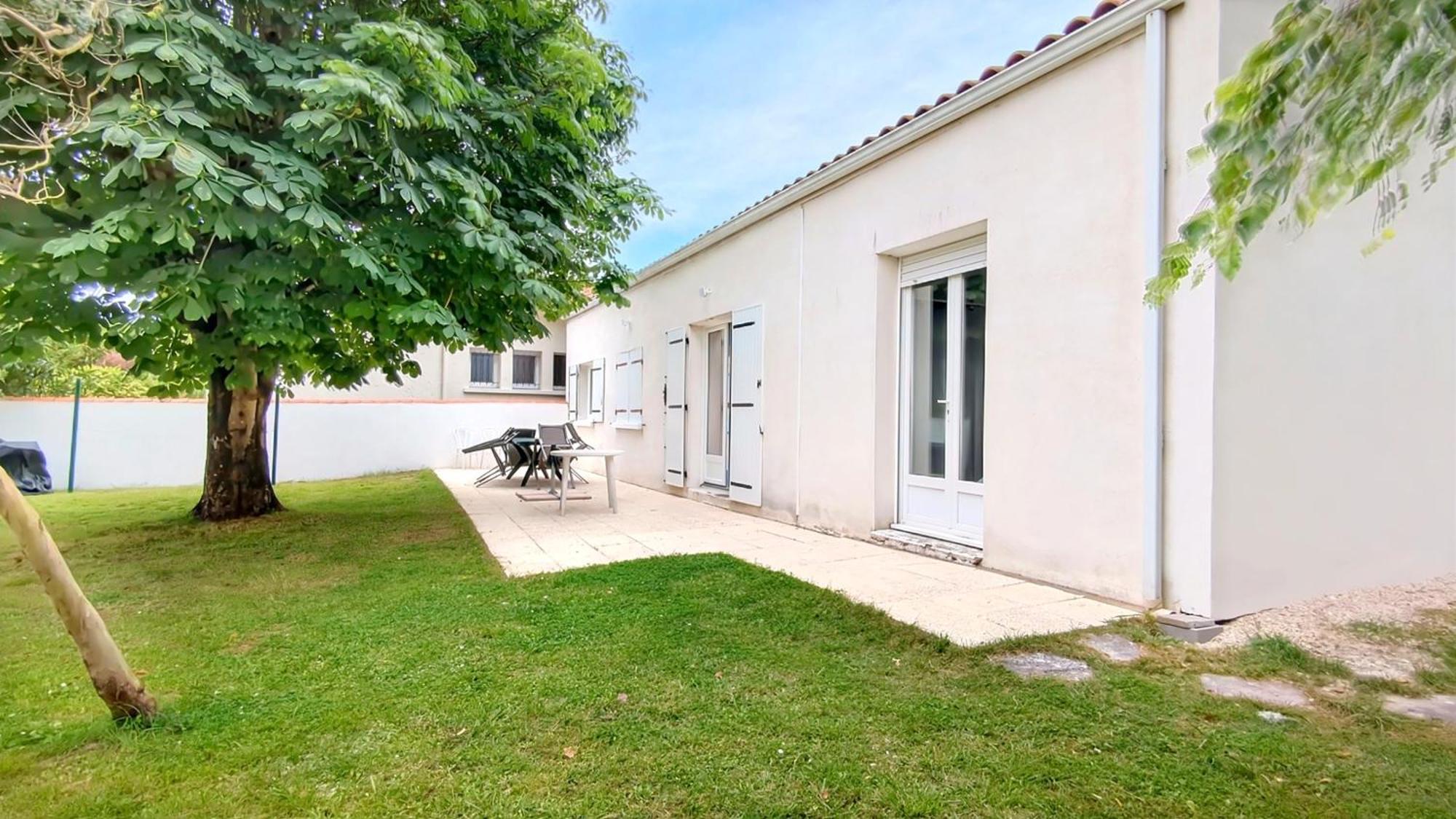 Sous Le Marronnier - Maison Pour 4 Avec Jardin Villa Royan Luaran gambar